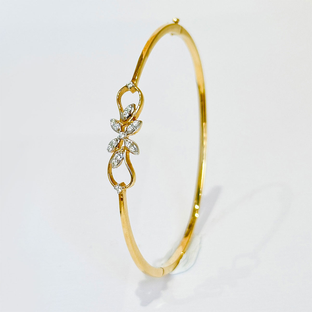 18712 - N Gopaldaas Jewellers